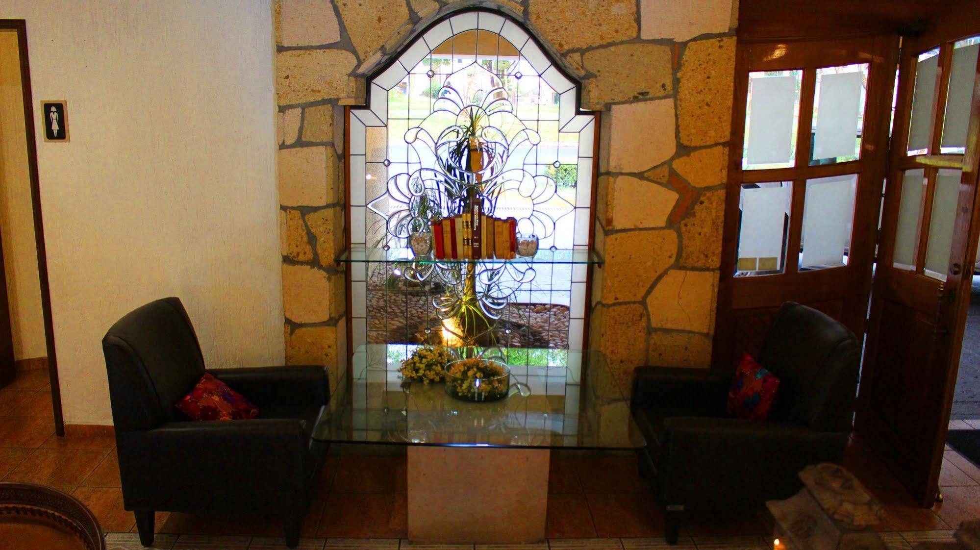 Meson Del Valle Zamora de Hidalgo Bagian luar foto