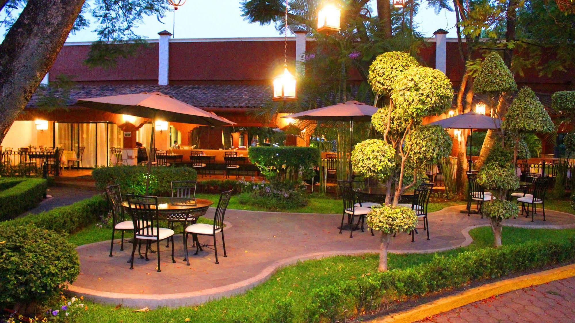 Meson Del Valle Zamora de Hidalgo Bagian luar foto